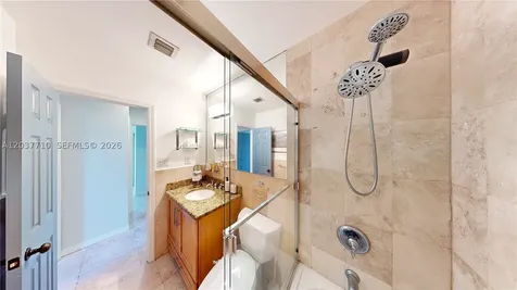 530 NE 15th Court Fort Lauderdale FL 33304