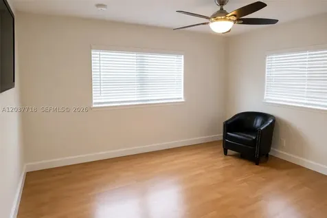 5062 NW 41st Place Lauderdale Lakes FL 33319