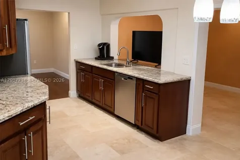 5062 NW 41st Place Lauderdale Lakes FL 33319