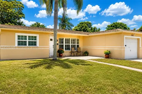 5062 NW 41st Place Lauderdale Lakes FL 33319