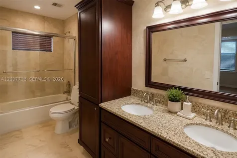 5062 NW 41st Place Lauderdale Lakes FL 33319