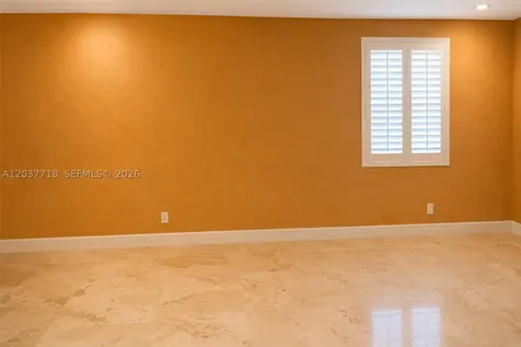 5062 NW 41st Place Lauderdale Lakes FL 33319