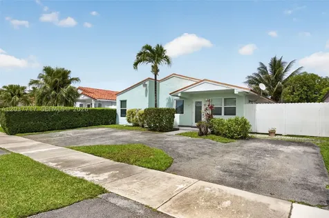 313 NW 132nd Place Miami FL 33182