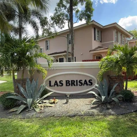 280 Las Brisas Circle Sunrise FL 33326