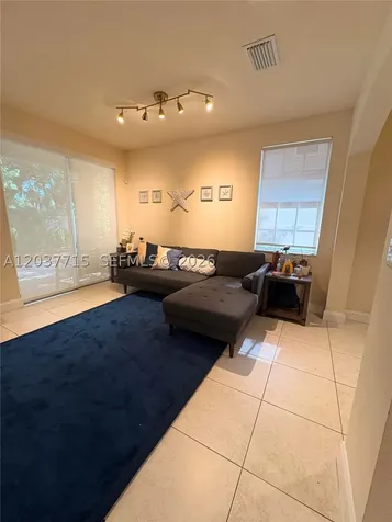 280 Las Brisas Circle Sunrise FL 33326