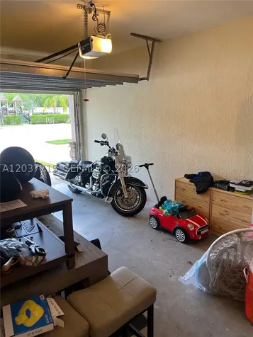 280 Las Brisas Circle Sunrise FL 33326