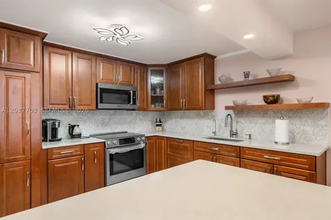 1865 S Ocean Drive Hallandale Beach FL 33009