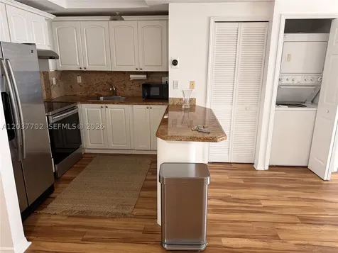 3500 Coral Way Miami FL 33145