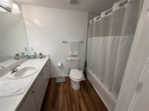 3500 Coral Way Miami FL 33145