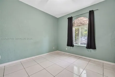 3039 NW 43rd Terrace Miami FL 33142