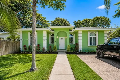 3039 NW 43rd Terrace Miami FL 33142