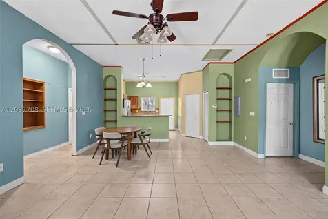 3039 NW 43rd Terrace Miami FL 33142