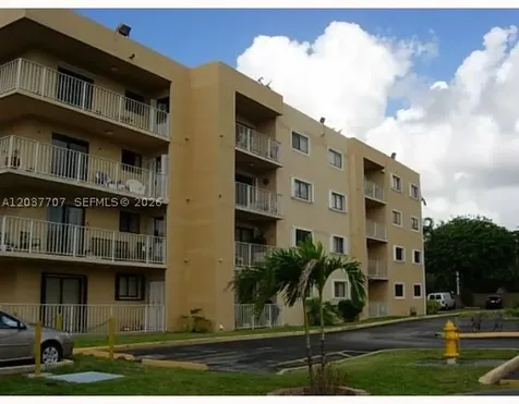 8500 NW 8th Street Miami FL 33126