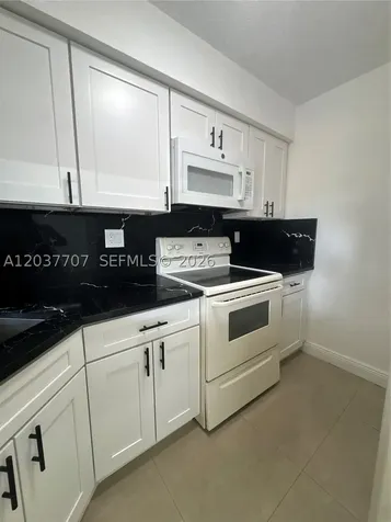 8500 NW 8th Street Miami FL 33126