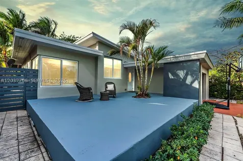 9156 Froude Avenue Surfside FL 33154