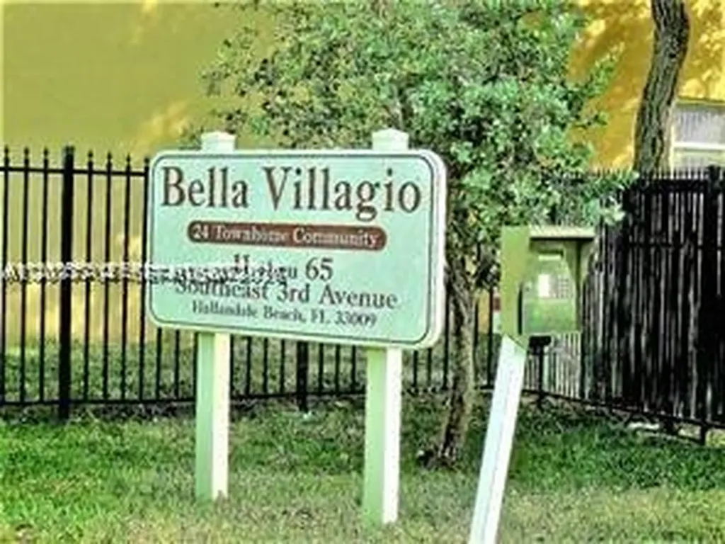 33 SE 3rd Avenue Hallandale Beach FL 33009