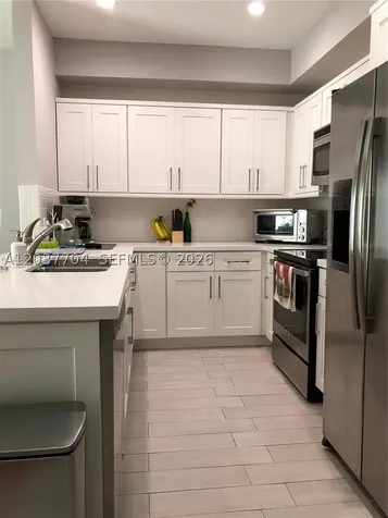 33 SE 3rd Avenue Hallandale Beach FL 33009