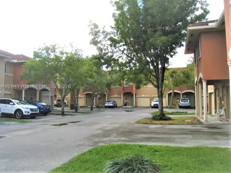 33 SE 3rd Avenue Hallandale Beach FL 33009
