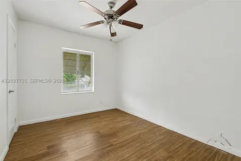 13020 NW 1st Avenue Miami FL 33168