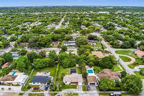 13020 NW 1st Avenue Miami FL 33168