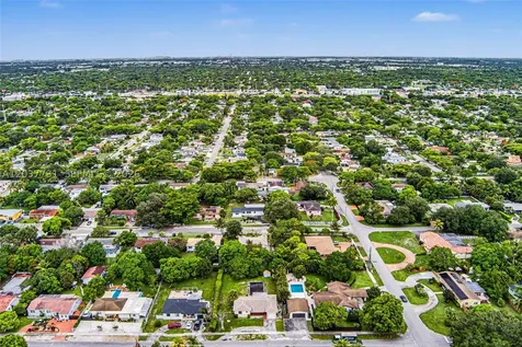 13020 NW 1st Avenue Miami FL 33168