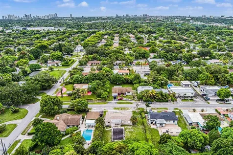 13020 NW 1st Avenue Miami FL 33168