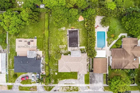 13020 NW 1st Avenue Miami FL 33168