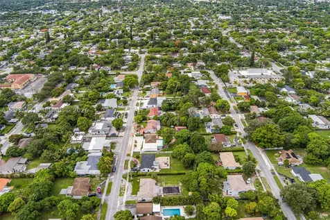 13020 NW 1st Avenue Miami FL 33168
