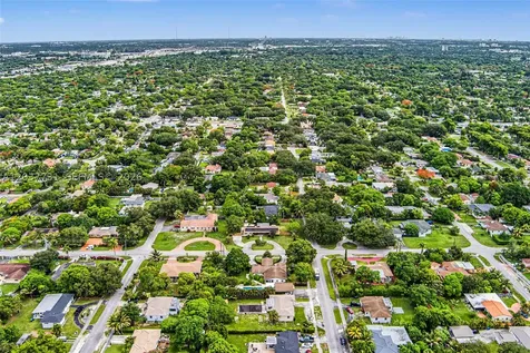 13020 NW 1st Avenue Miami FL 33168