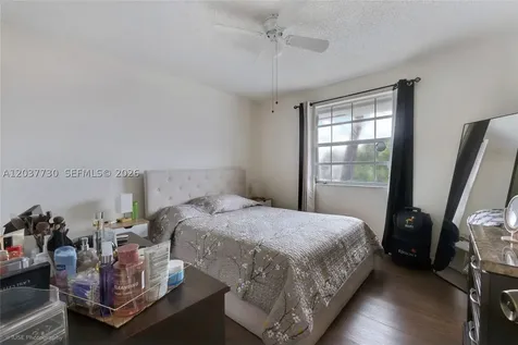 2622 SE 19th Court Homestead FL 33035