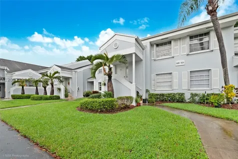2622 SE 19th Court Homestead FL 33035