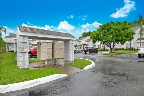 2622 SE 19th Court Homestead FL 33035