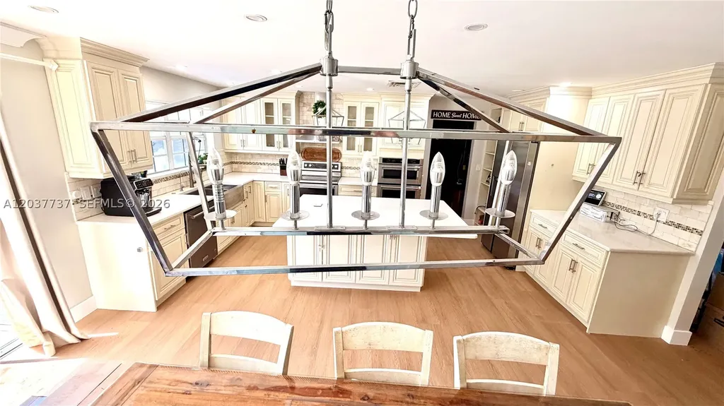 2409 Bayview Drive Fort Lauderdale FL 33305