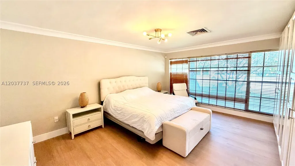 2409 Bayview Drive Fort Lauderdale FL 33305