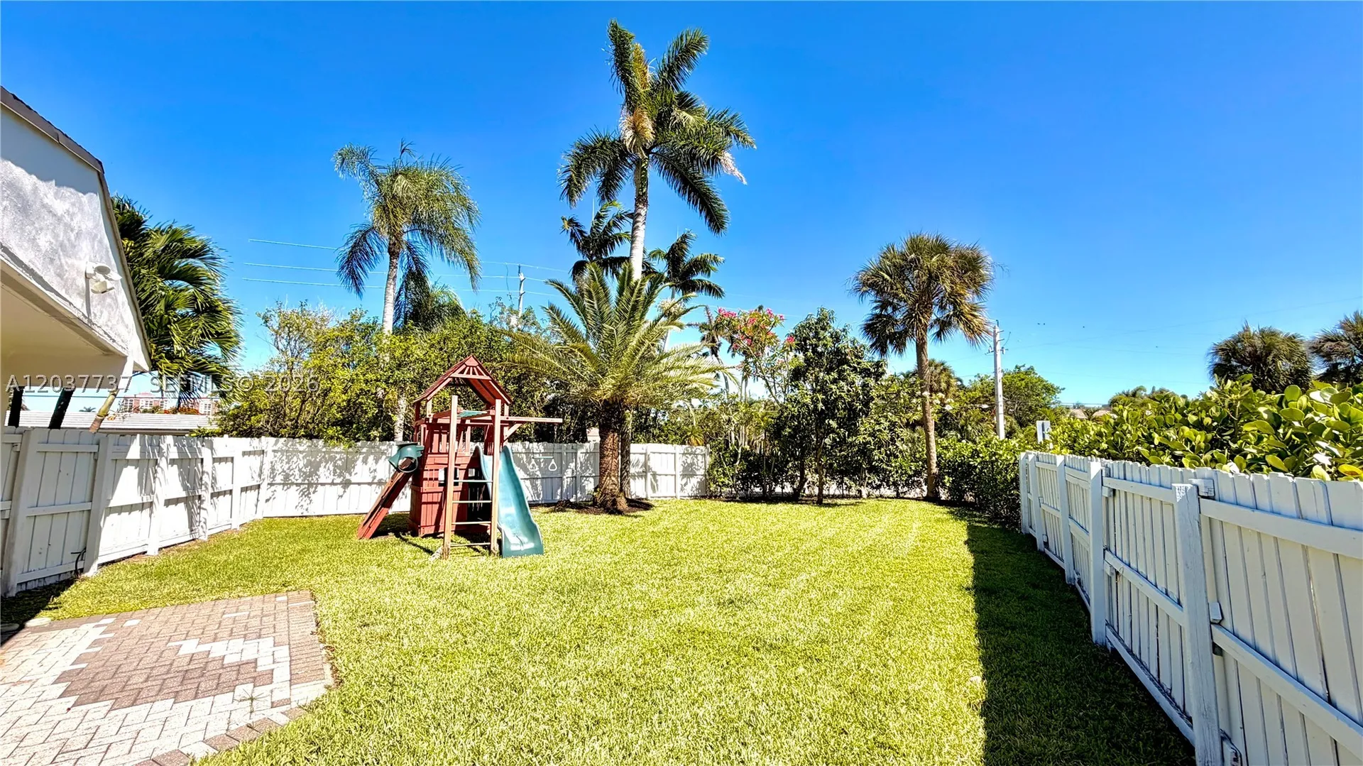 2409 Bayview Drive Fort Lauderdale FL 33305