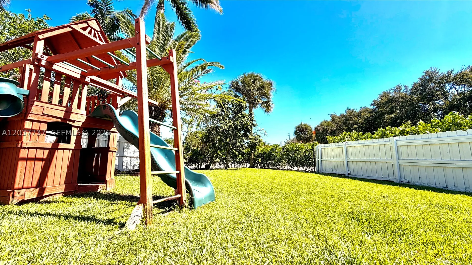 2409 Bayview Drive Fort Lauderdale FL 33305
