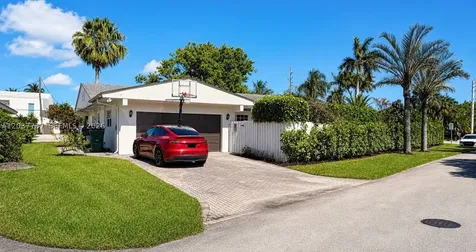 2409 Bayview Drive Fort Lauderdale FL 33305