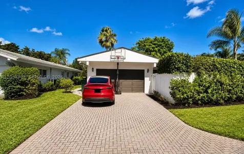 2409 Bayview Drive Fort Lauderdale FL 33305