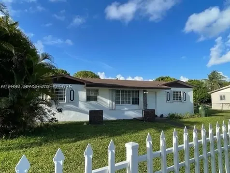 2730 NW 208th Terrace Miami Gardens FL 33056