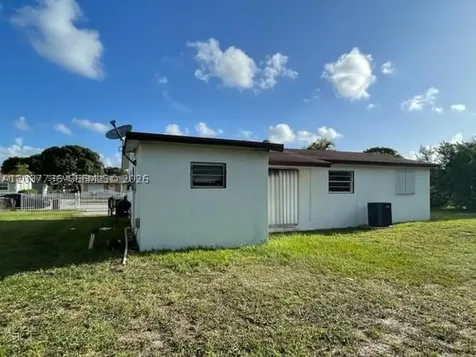 2730 NW 208th Terrace Miami Gardens FL 33056