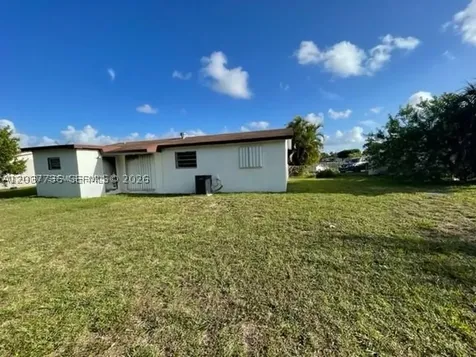 2730 NW 208th Terrace Miami Gardens FL 33056