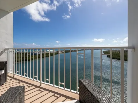 500 Bayview Drive Sunny Isles Beach FL 33160