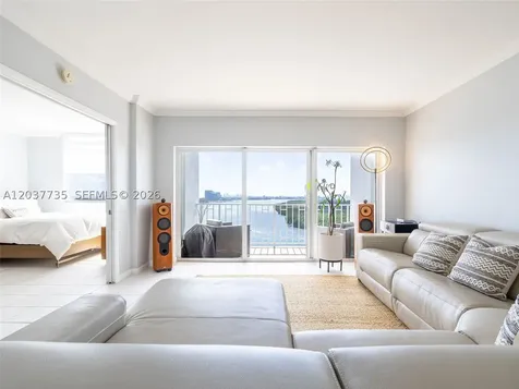 500 Bayview Drive Sunny Isles Beach FL 33160