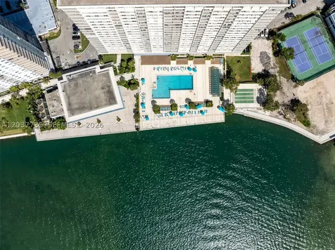 500 Bayview Drive Sunny Isles Beach FL 33160