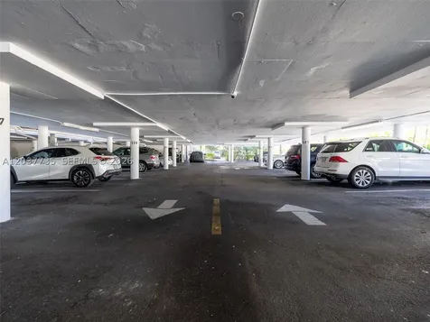 500 Bayview Drive Sunny Isles Beach FL 33160