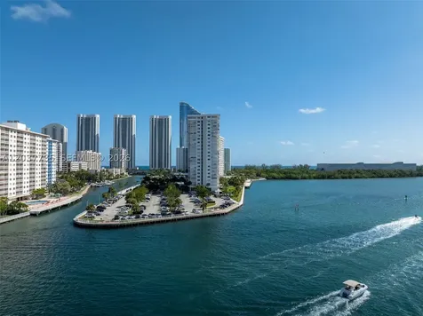 500 Bayview Drive Sunny Isles Beach FL 33160