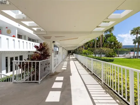 500 Bayview Drive Sunny Isles Beach FL 33160