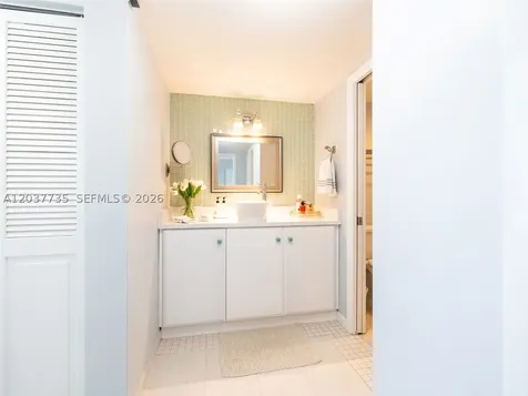 500 Bayview Drive Sunny Isles Beach FL 33160