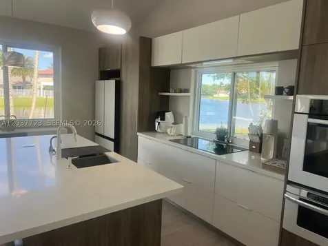 1130 Spyglass Weston FL 33326
