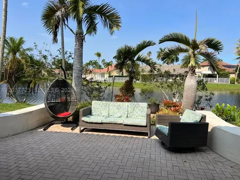 1130 Spyglass Weston FL 33326